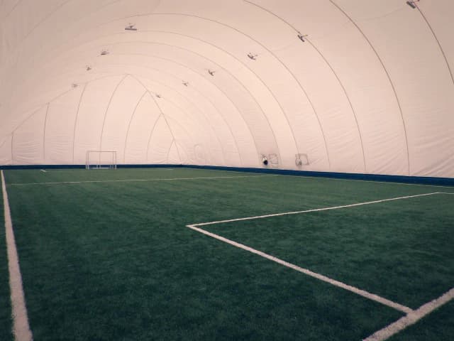 Футбольное поле в Ручьях